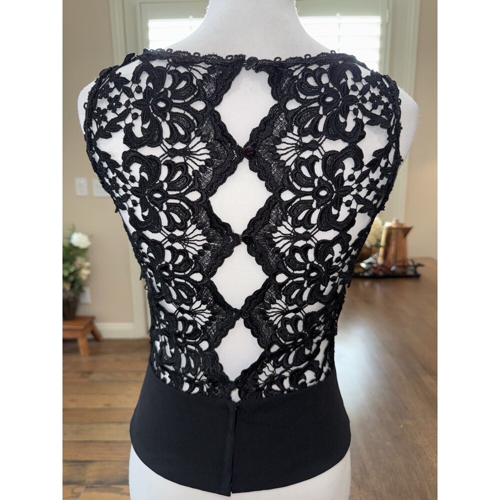McClintock Collections Black Lace Back Sleeveless Top Size 6 Made in USA